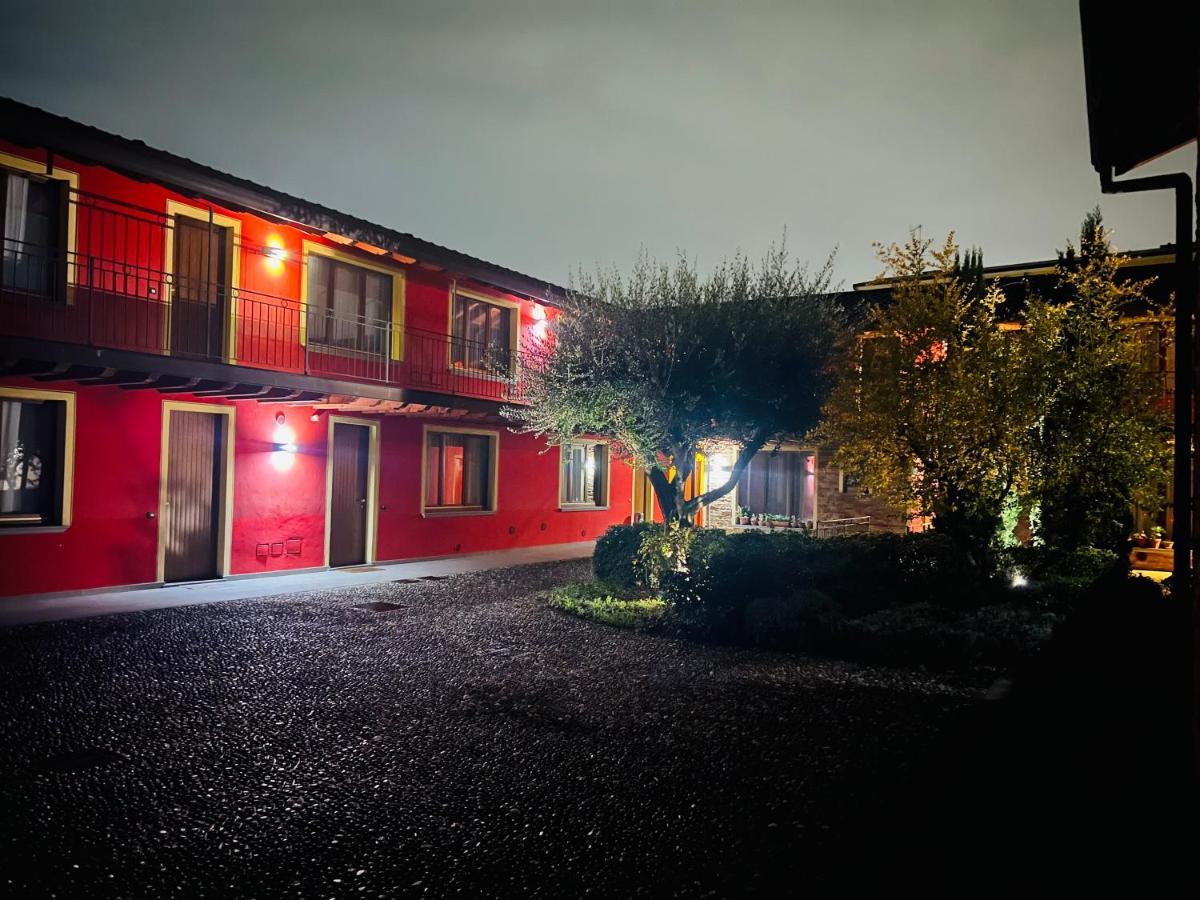 Casa Cleopatra Villa Bergamo Exteriör bild